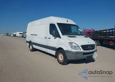 2011 Mercedes-Benz Sprinter 2500 High Roof from USA, damaged, VIN WD3PE8CB1B5579429